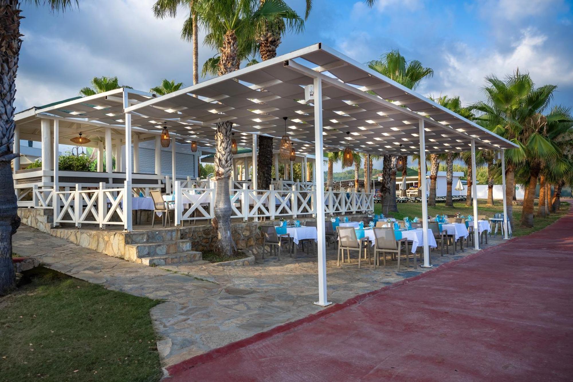 Oz Hotels Incekum Beach Аланія Екстер'єр фото